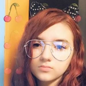 Meet your Posher, Adrianna